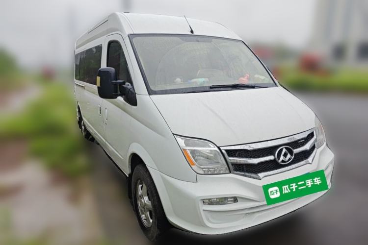 Used SAIC MAXUS Xintu V80 2016 2.5T Manual Aoyuntong National V Long Wheelbase Mid-Height 7-Seater Front Right 45 Deg