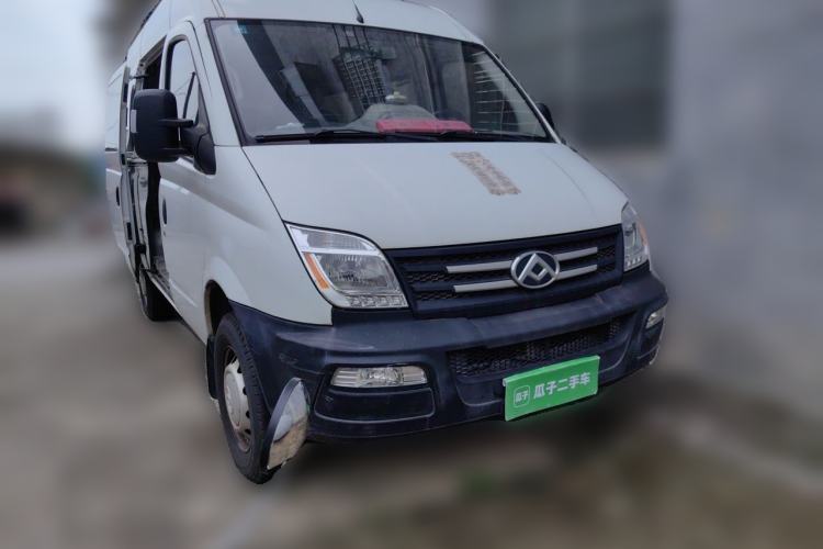 Used SAIC MAXUS Xintu V80 2016 2.5T Manual Aoyuntong National V Short Wheelbase Mid-Roof 6-Seater Front Right 45 Deg