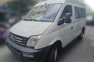Used SAIC MAXUS Xintu V80 2016 2.5T Manual Aoyuntong National IV Short Wheelbase Mid-Roof 6-Seater