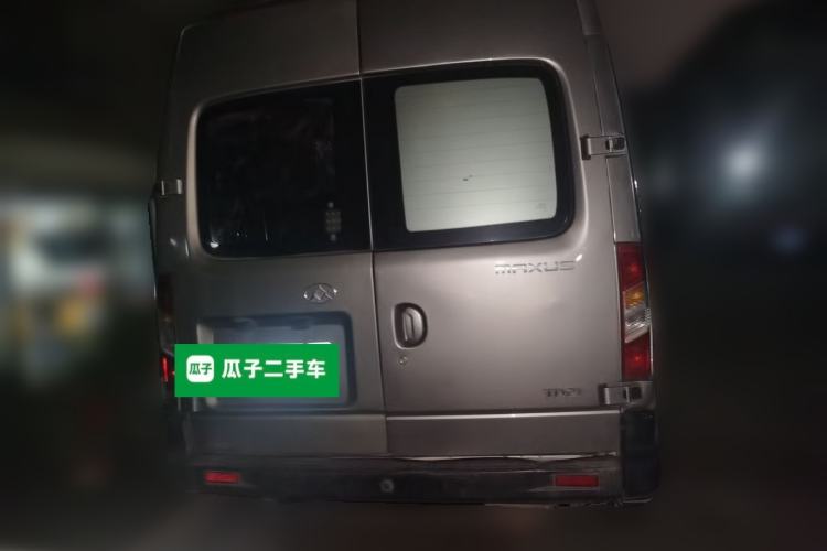 Used SAIC MAXUS Xintu V80 2016 2.5T Manual Aoyuntong National V Long Wheelbase Mid-Height 7-Seater Rear