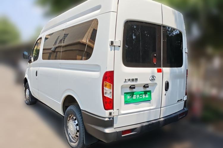 Used SAIC MAXUS Xintu V80 2016 2.5T Manual Aoyuntong National IV Short Wheelbase Mid-Roof 6-Seater Rear Left 45 Deg
