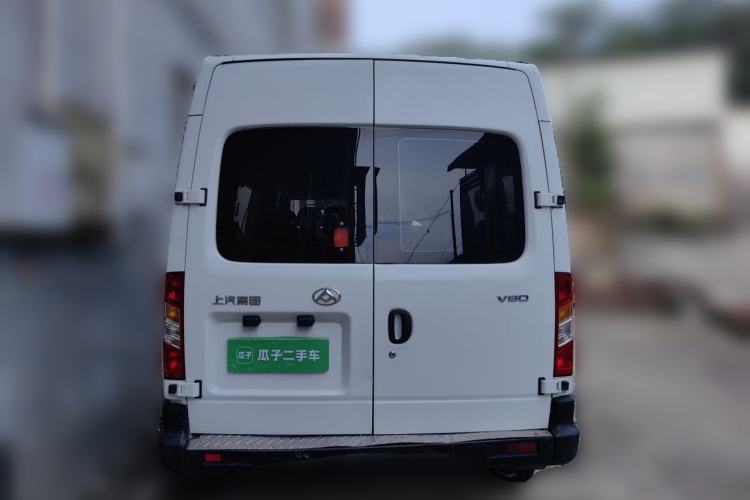 Used SAIC MAXUS Xintu V80 2016 2.5T Manual Aoyuntong National V Short Wheelbase Mid-Roof 6-Seater Rear