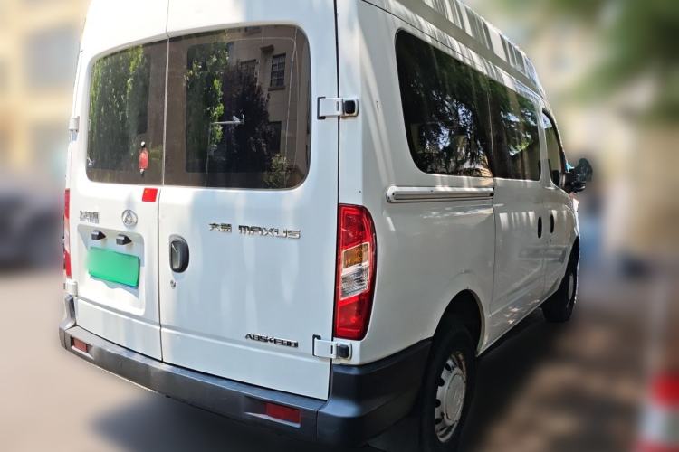 Used SAIC MAXUS Xintu V80 2016 2.5T Manual Aoyuntong National IV Short Wheelbase Mid-Roof 6-Seater Rear Right 45 Deg