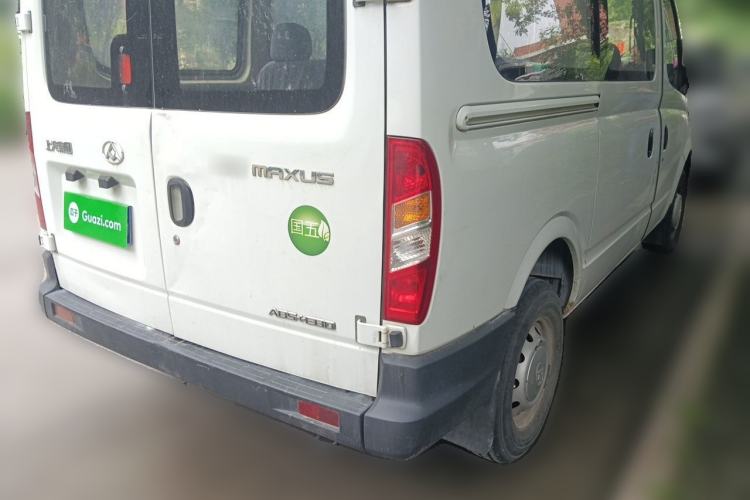 Used SAIC MAXUS Xintu V80 2016 2.5T Manual Aoyuntong National V Short Wheelbase Mid-Roof 6-Seater Rear Right 45 Deg