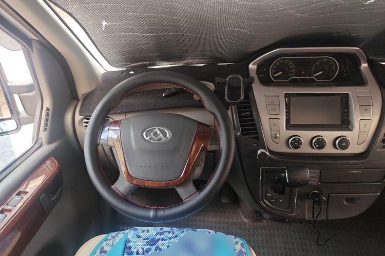 Used SAIC MAXUS Xintu V80  Steering Wheel