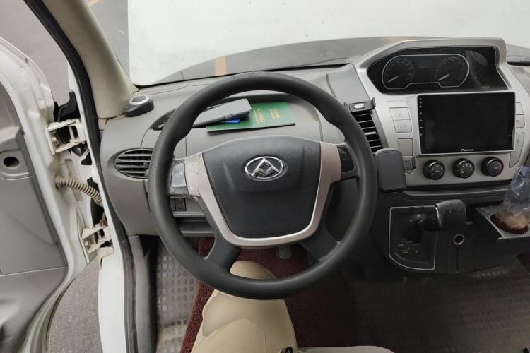 Used SAIC MAXUS Xintu V80  Steering Wheel