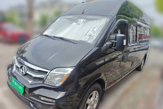 Used SAIC MAXUS Xintu V80 2017 2.5T AMT Zunjie Executive Version China IV Standard Long Wheelbase Mid-Height Roof 6-Seater
