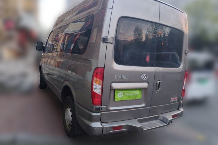 Used SAIC MAXUS Xintu V80 2017 2.5T AMT Aoyuntong China IV Short Wheelbase Mid-Roof 5/6/10-Seater Rear Left 45 Deg