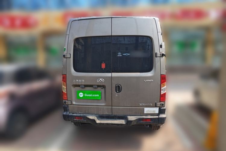 Used SAIC MAXUS Xintu V80 2017 2.5T AMT Aoyuntong National V Short Wheelbase Mid-Roof 5/6/10-Seater Rear