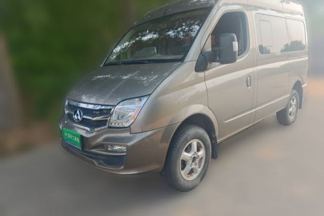 Used SAIC MAXUS Xintu V80 2017 2.5T 6-Speed Manual Aoyuntong National V Short Wheelbase Mid-Height 5/6/10-Seater
