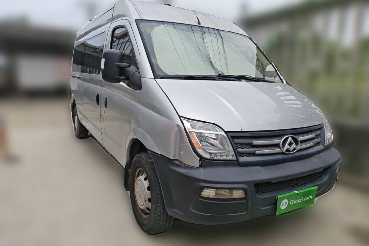 Used SAIC MAXUS Xintu V80 2017 2.5T AMT Aoyuntong National V Long Wheelbase Mid-Roof Design 6–10 Seats Front Right 45 Deg