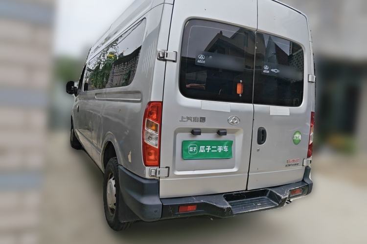 Used SAIC MAXUS Xintu V80 2017 2.5T AMT Aoyuntong National V Long Wheelbase Mid-Roof Design 6–10 Seats Rear Left 45 Deg
