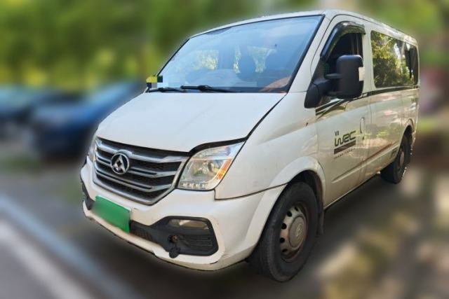 Used SAIC MAXUS Xintu V80 2017 2.5T 6-Speed Manual Aoyuntong National V Standard Short Wheelbase Ultra-Low Roof with 5/6/10 Seats