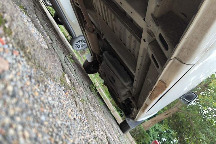 Used SAIC MAXUS Xintu V80  Chassis Rear Right