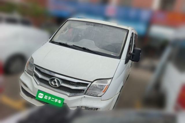 Used SAIC MAXUS Xintu V80 2017 2.5T 5-Speed Manual Aoyuntong National V Short Wheelbase Ultra-Low Roof 5/6/10-Seater