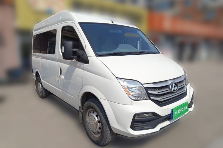 Used SAIC MAXUS Xintu V80 2017 2.5T Manual Shangjie Version China IV Emission Standard Short Wheelbase Mid-Roof 9-Seater Front Right 45 Deg