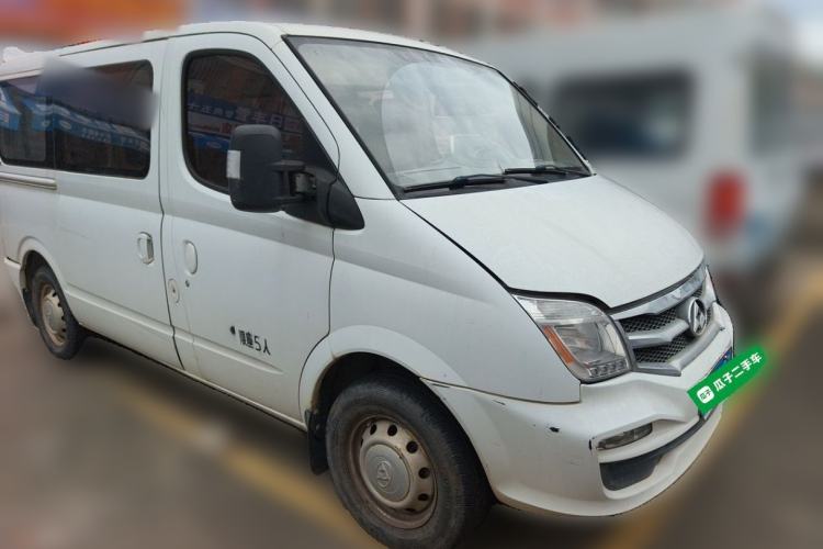 Used SAIC MAXUS Xintu V80 2017 2.5T 5-Speed Manual Aoyuntong National V Short Wheelbase Ultra-Low Roof 5/6/10-Seater Front Right 45 Deg