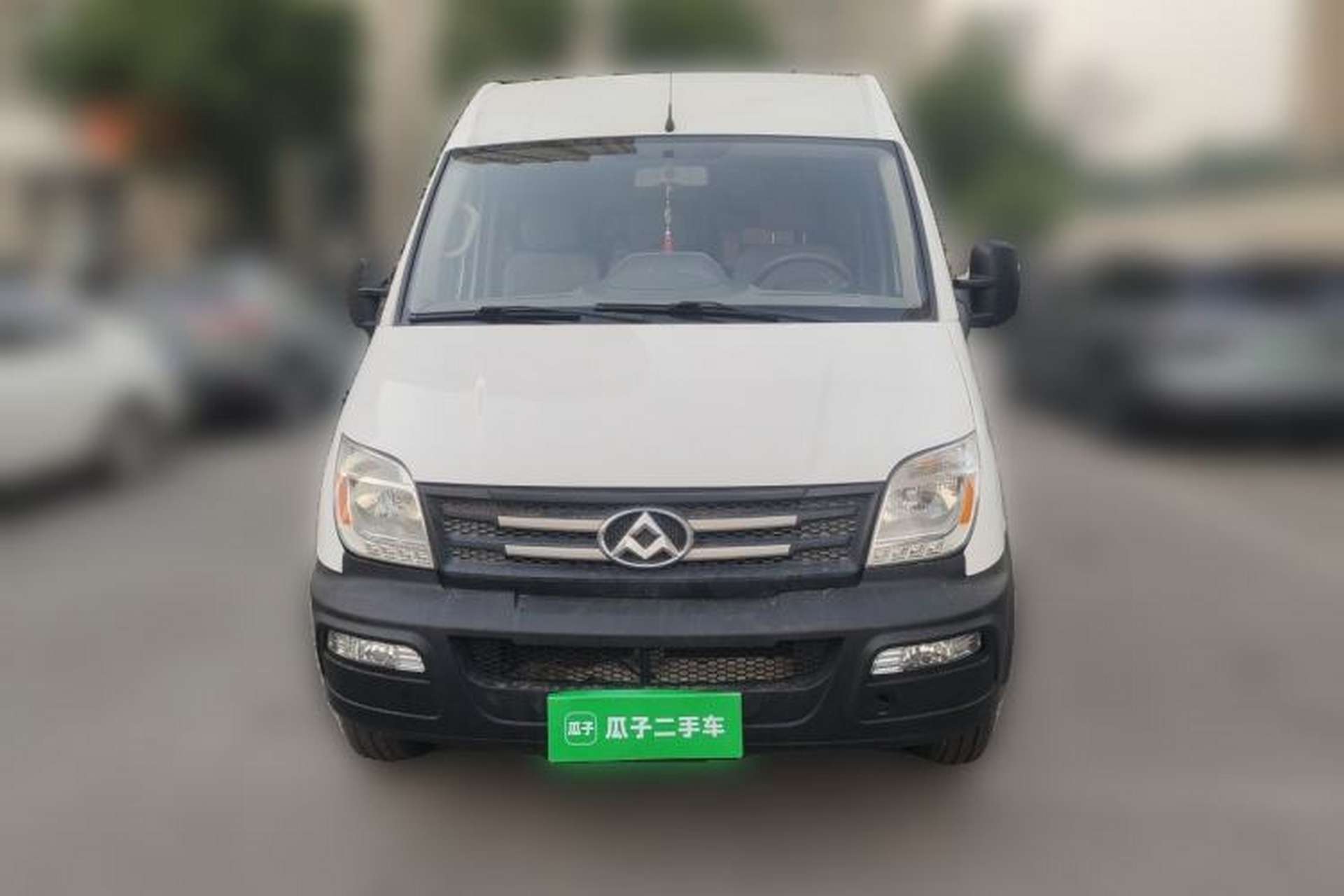 Used SAIC MAXUS Xintu V80  Front
