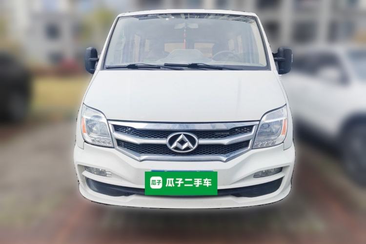 Used SAIC MAXUS Xintu V80 2017 2.5T AMT Aoyuntong National V Short Wheelbase Ultra-Low Roof 5/6/10-Seater Front