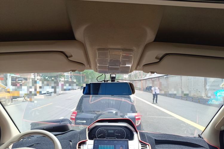 Used SAIC MAXUS Xintu V80  Headliner