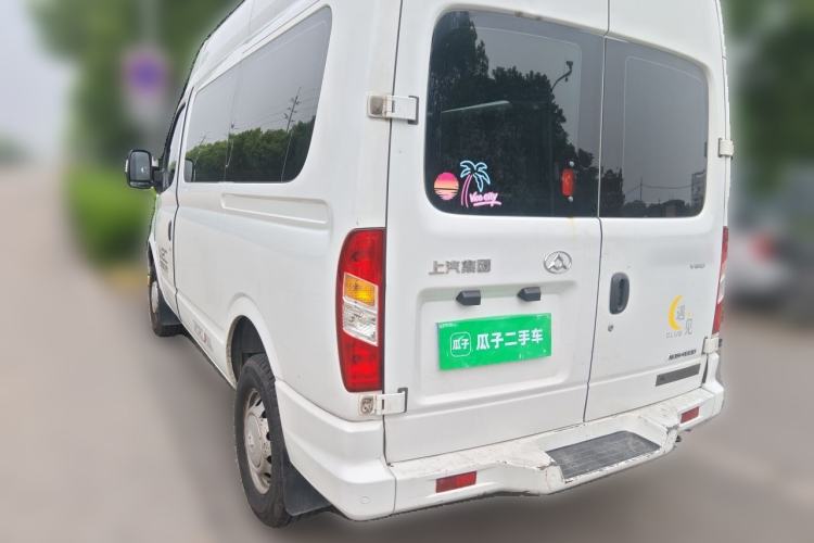 Used SAIC MAXUS Xintu V80 2017 2.5T 6-Speed Manual Aoyuntong National V Short Wheelbase Mid-Height 5/6/10-Seater Rear Left 45 Deg