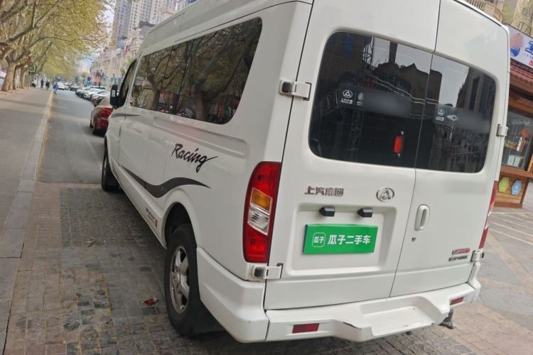 Used SAIC MAXUS Xintu V80 2017 2.5T AMT Aoyuntong National V Long Wheelbase Mid-Roof Design 6–10 Seats Rear Left 45 Deg