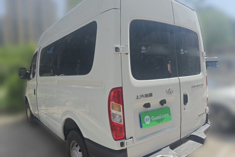 Used SAIC MAXUS Xintu V80 2017 2.5T 5-Speed Manual Aoyuntong National V Short Wheelbase Mid-Roof 5/6/10-Seater Rear Left 45 Deg