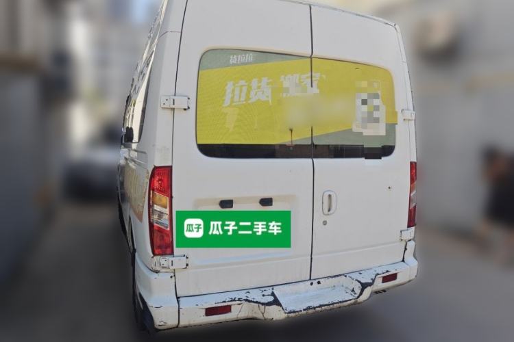 Used SAIC MAXUS Xintu V80 2017 2.5T AMT Aoyuntong National V Short Wheelbase Mid-Roof 5/6/10-Seater Rear Left 45 Deg