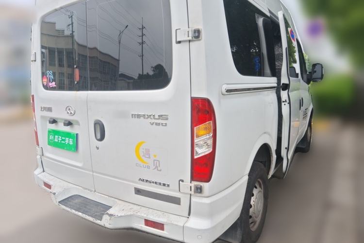 Used SAIC MAXUS Xintu V80 2017 2.5T 6-Speed Manual Aoyuntong National V Short Wheelbase Mid-Height 5/6/10-Seater Rear Right 45 Deg