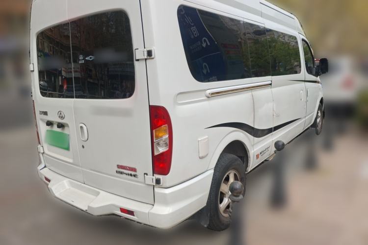 Used SAIC MAXUS Xintu V80 2017 2.5T AMT Aoyuntong National V Long Wheelbase Mid-Roof Design 6–10 Seats Rear Right 45 Deg