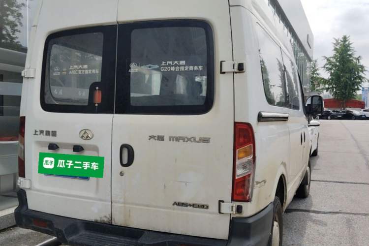 Used SAIC MAXUS Xintu V80 2017 2.5T 5-Speed Manual Aoyuntong China IV Short Wheelbase Mid-Height 5/6/10-Seater Rear Right 45 Deg