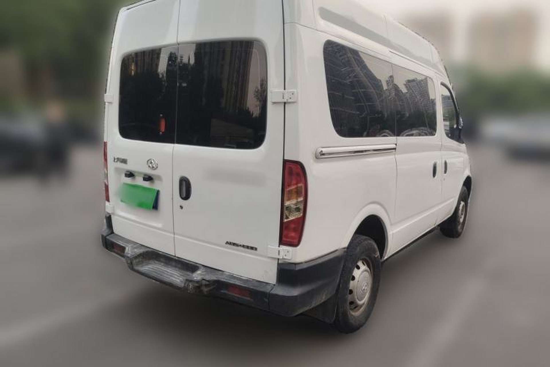 Used SAIC MAXUS Xintu V80  Rear Right 45 Deg