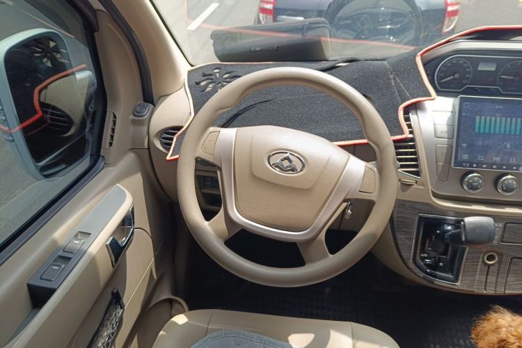 Used SAIC MAXUS Xintu V80  Steering Wheel