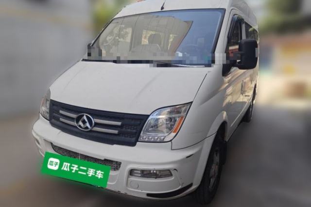 Used SAIC MAXUS Xintu V80 2017 2.5T AMT Aoyuntong National V Short Wheelbase Mid-Roof 5/6/10-Seater