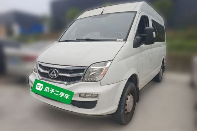 Used SAIC MAXUS Xintu V80 2017 2.5T 5-Speed Manual Aoyuntong China IV Short Wheelbase Mid-Height 5/6/10-Seater