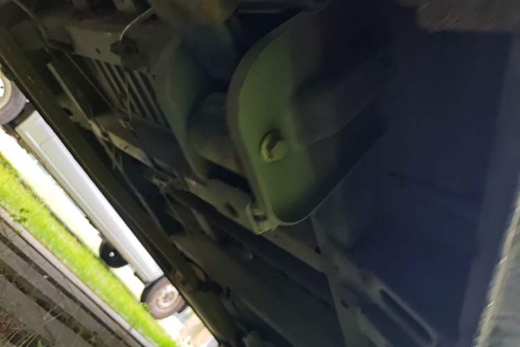 Used SAIC MAXUS Xintu V80  Chassis Rear Right