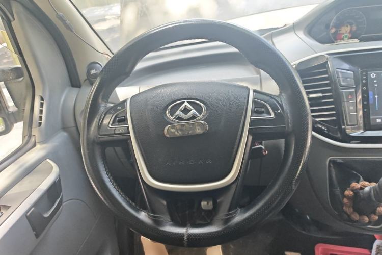 Used SAIC MAXUS Xintu V80  Steering Wheel