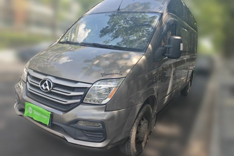 Used SAIC MAXUS Xintu V80 SAIC Maxus V80, 2018 model, 2.5-liter manual transmission, 7-seater, diesel-powered. Guazi used car, China used car export, Used car for sale, Used cars, Cheapest cars for sale
