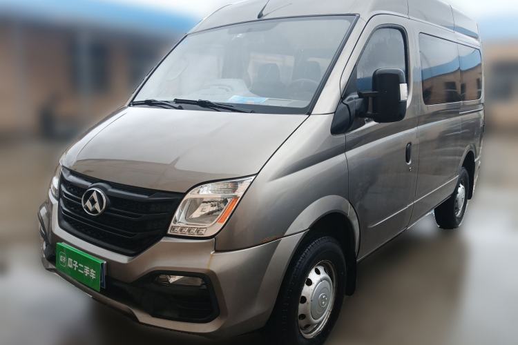 Used SAIC MAXUS Xintu V80 2018 2.5T 6-Speed Manual Aoyuntong Short Wheelbase Mid-Height 5-6 Seater
