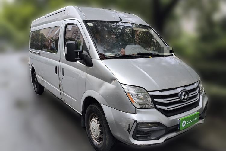 Used SAIC MAXUS Xintu V80 2018 2.5T 6-Speed Manual Aowentong Long-Wheelbase Mid-Roof 7/10-Seater Front Right 45 Deg