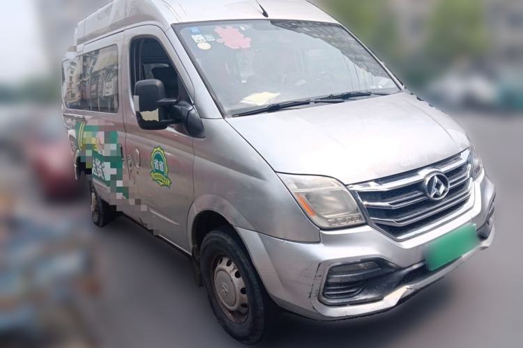 Used SAIC MAXUS Xintu V80  Front Right 45 Deg