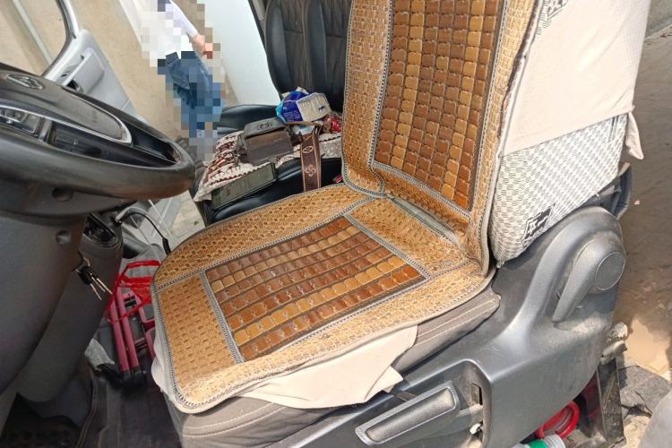 Used SAIC MAXUS Xintu V80  Left Front Seat