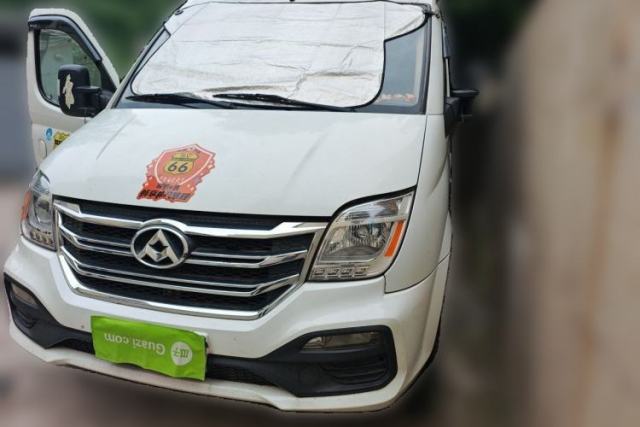 Used SAIC MAXUS Xintu V80 2018 2.5T AMT Aoyuntong Short Wheelbase Mid-Roof 5-6 Seater