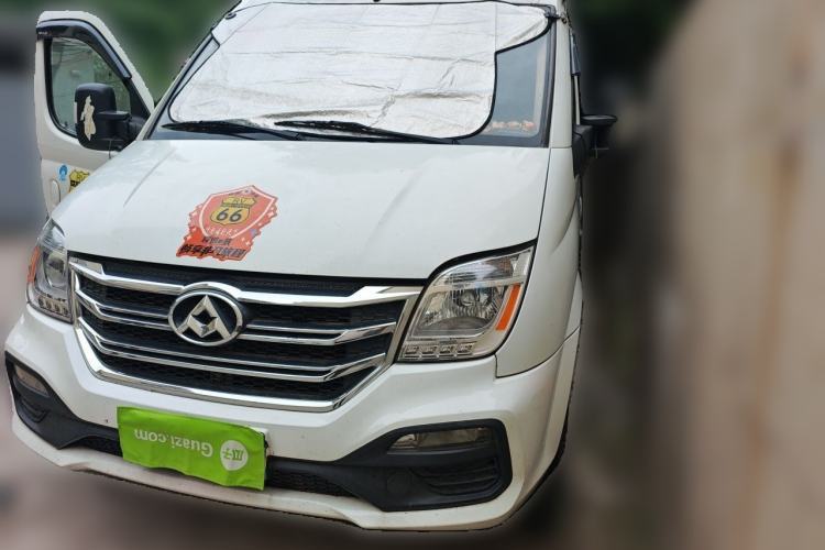 Used SAIC MAXUS Xintu V80 2018 2.5T AMT Aoyuntong Short Wheelbase Mid-Roof 5-6 Seater Guazi used car, China used car export, Used car for sale, Used cars, Cheapest cars for sale