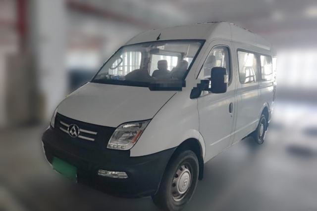 Used SAIC MAXUS Xintu V80 2018 2.5T AMT Aoyuntong Short Wheelbase Mid-Roof 5-6 Seater