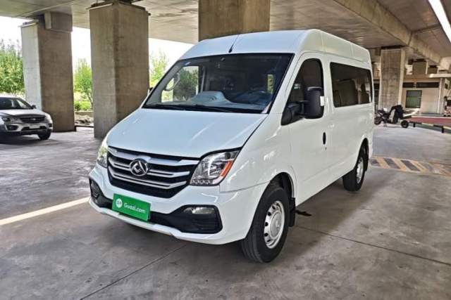 Used SAIC MAXUS Xintu V80 2018 2.5T 6-Speed Manual Aoyuntong Short Wheelbase Mid-Height 5-6 Seater