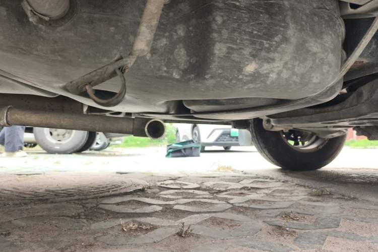 Used SAIC MAXUS Xintu V80  Chassis Front Right