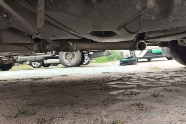 Used SAIC MAXUS Xintu V80  Chassis Rear