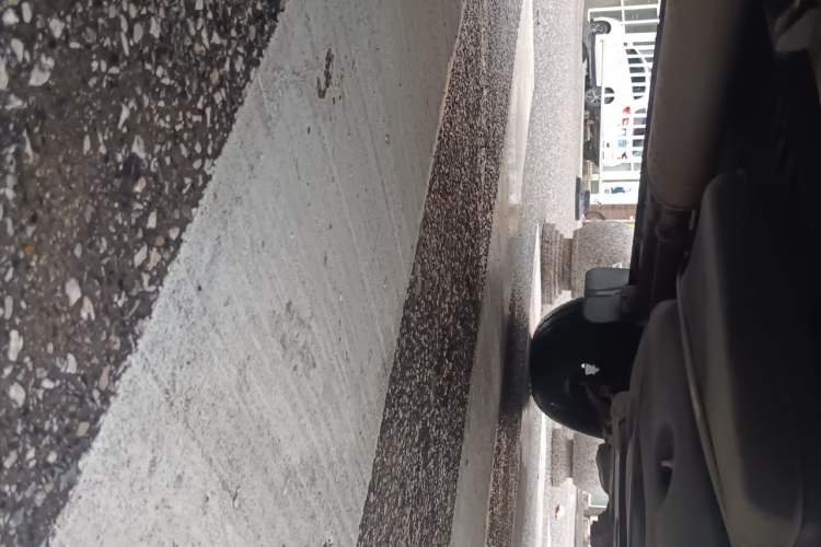 Used SAIC MAXUS Xintu V80  Chassis Rear Right