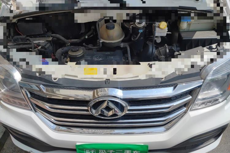 Used SAIC MAXUS Xintu V80  Engine Bay